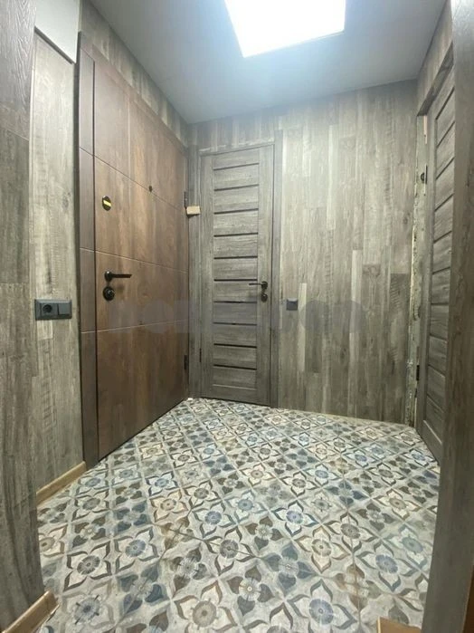 1-room apartment for sale with renovation. Beresteyska. Sikorsky