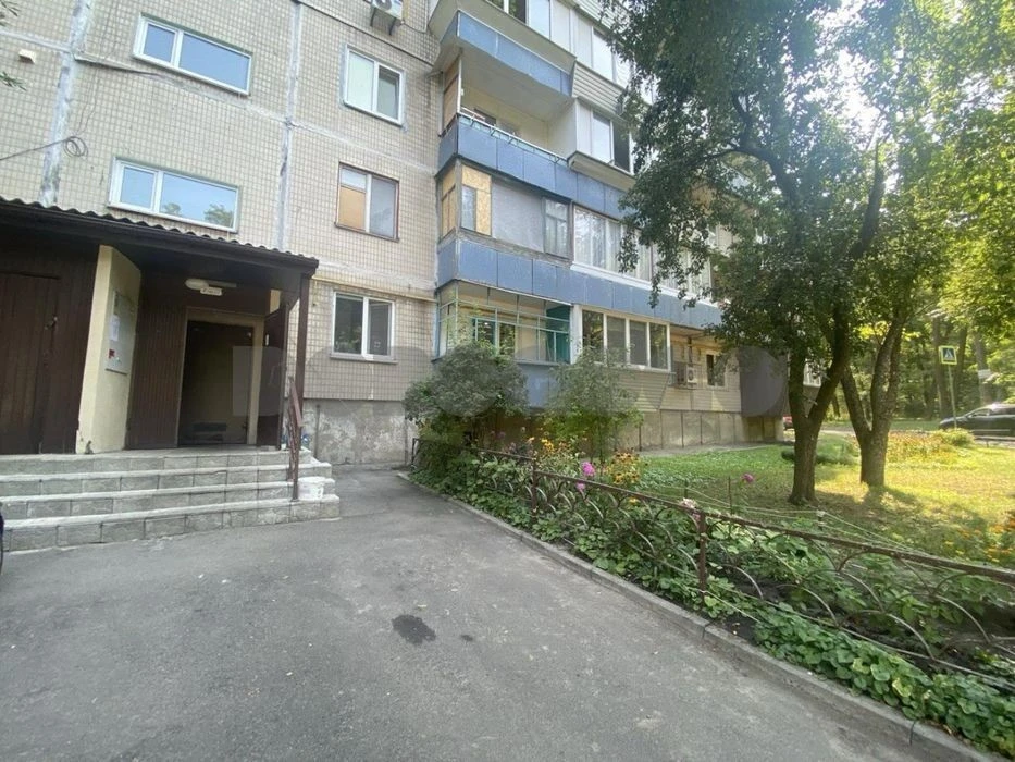 1-room apartment for sale with renovation. Beresteyska. Sikorsky