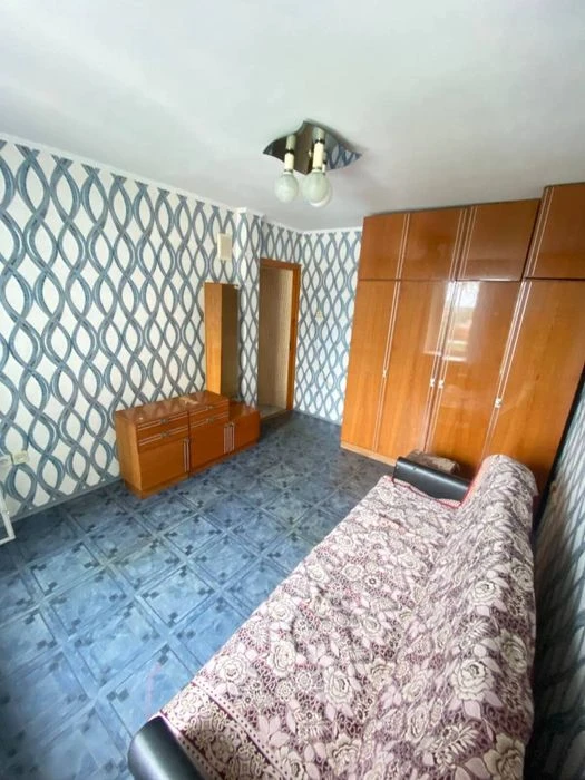 Торг! 2к в хорошому житловому стані, світла та не кутова 409
