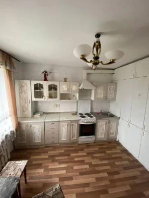 Торг! 2к в хорошому житловому стані, світла та не кутова 409