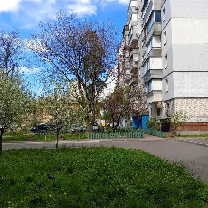 No %! 2 rooms for sale Pavla Petrichenko St. (Volgo-Donskaya),