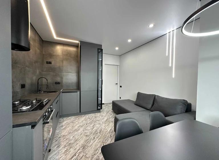 Stylish 1-room apartment for sale in the Family Plaza residential complex!