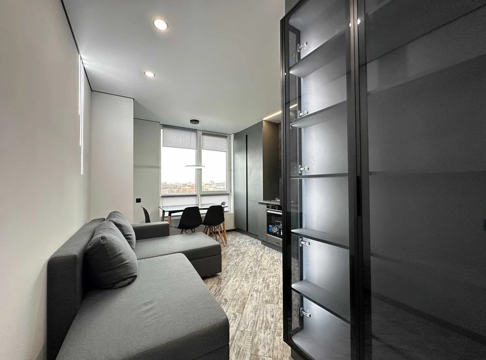 Stylish 1-room apartment for sale in the Family Plaza residential complex!