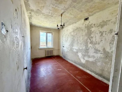 Продам 3-х. комнатную кв-ру, м. Г. Днепра 9 мин., ул. Озерна