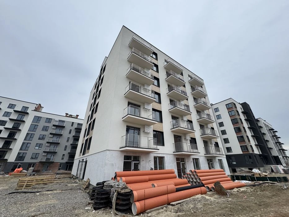 Продается просторная 2-комнатная квартира в ЖК Поселок