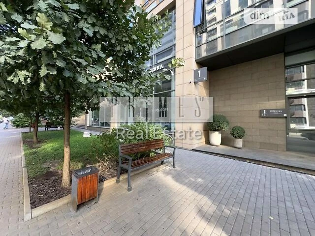 Sale of 3-room apartment 98 sq. m. on Zolotoustivska st. 34 • ID