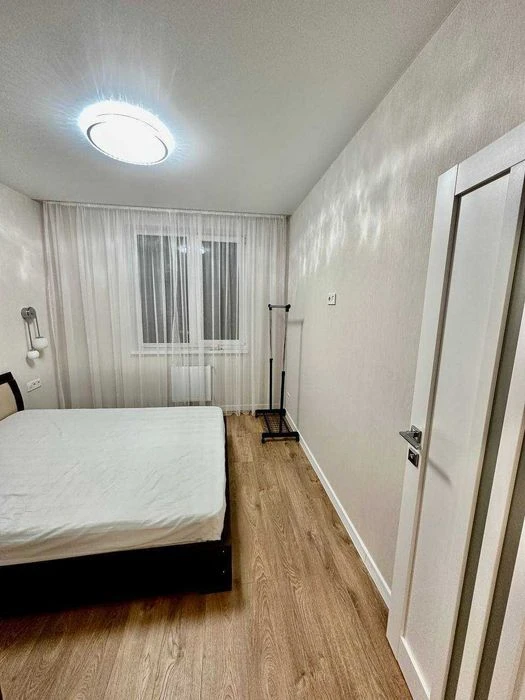 Продам квартиру ЖК Скай Сити! Варненская/Парк Горького. 1L55