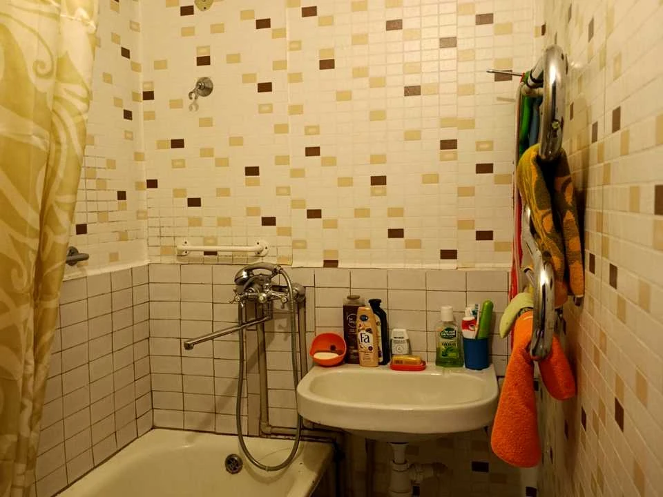 Apartment. Kharkiv, Amosova St. (Korchagintsiv)