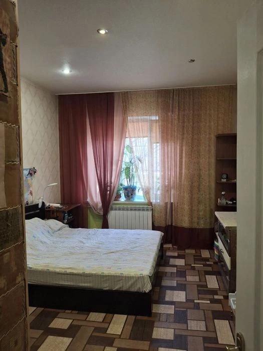 3х комнатная квартира в Шевченковском районе