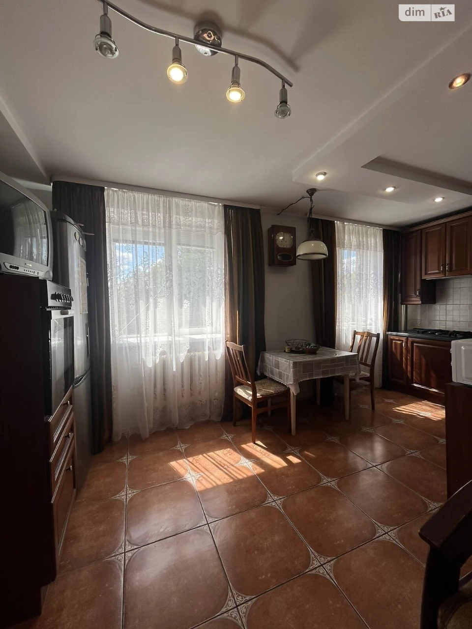 Продаж Квартира Гнідава
