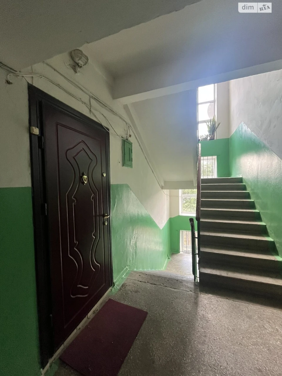 Продаж Квартира Гнідава