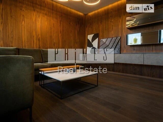 Sale of 6-room apartment 274 sq. m. on Akademika Bogomoletsa 7/