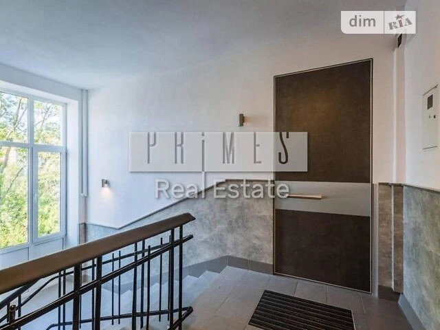 Sale of 6-room apartment 274 sq. m. on Akademika Bogomoletsa 7/