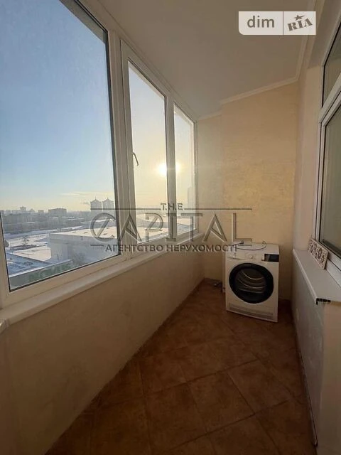 Sale of 3-room apartment 123 sq. m on Naberezhna Street (Zhulyany) • ID