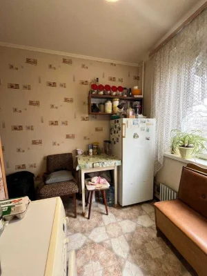 One-room apartment for sale on Garibaldi Street