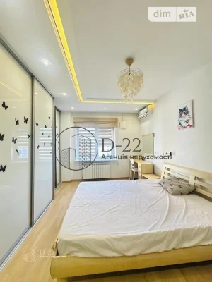 Sale of 3-room apartment 97.1 sq. m. on Oleny Pchilky 4 street • ID 34