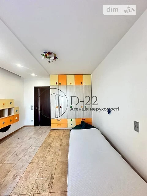 Sale of 3-room apartment 97.1 sq. m. on Oleny Pchilky 4 street • ID 34