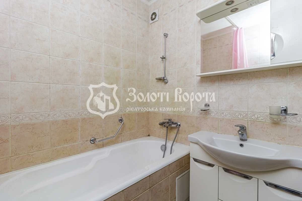 Sale of a 2-room apartment of 81.4 m², Severnaya St., 6