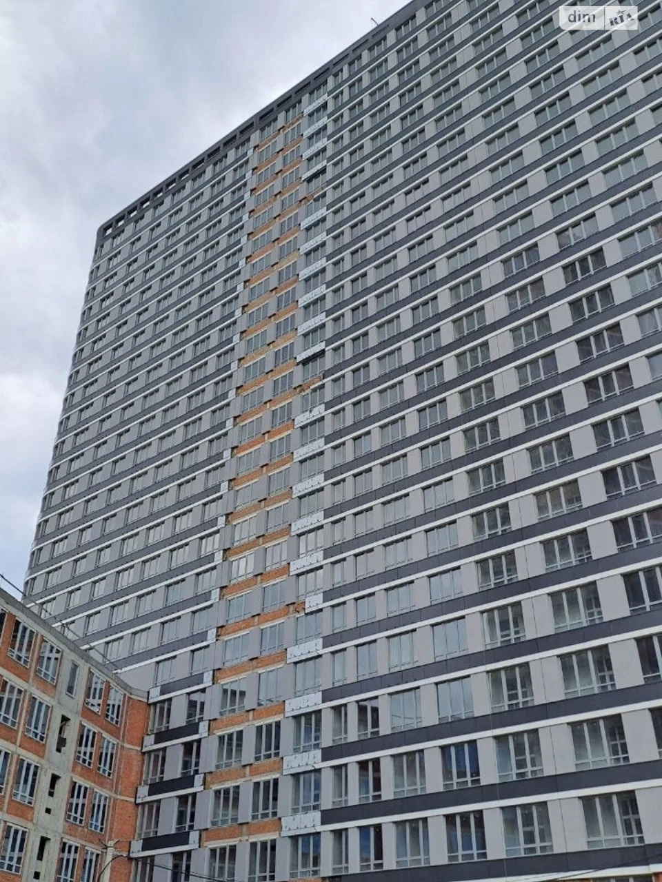 Продаж Квартира Лівобережний Масив