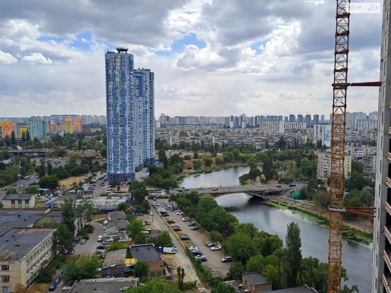 Продаж Квартира Лівобережний Масив