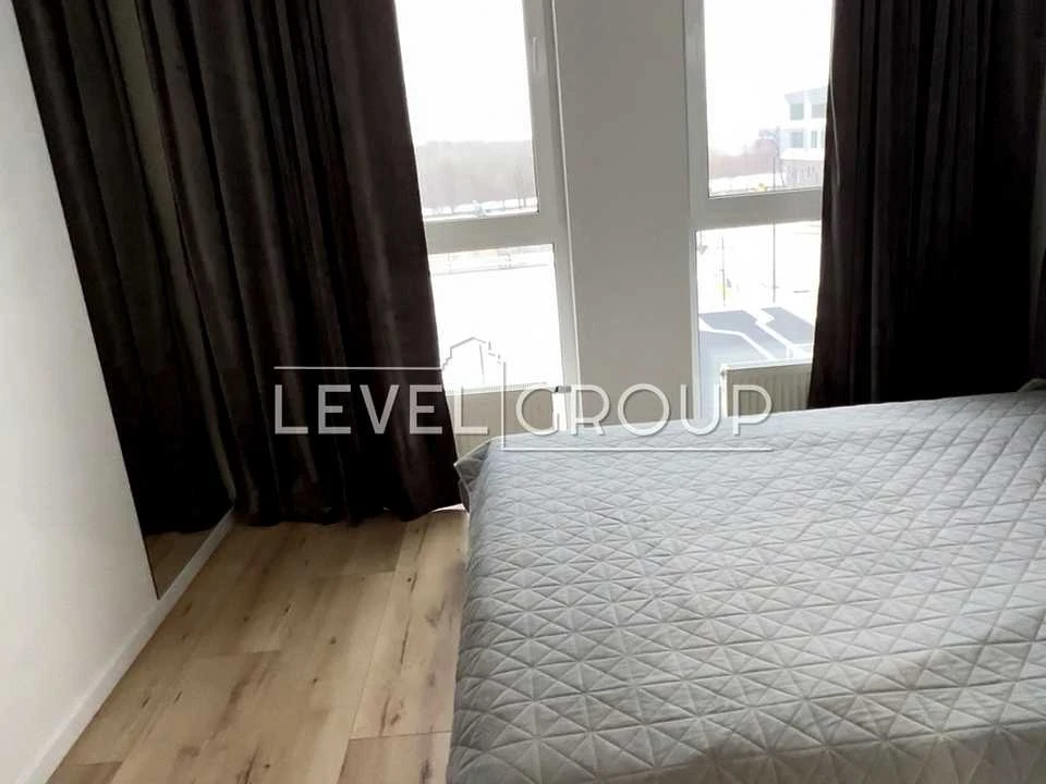 Apartment. Kyiv, Salyutna St., 2k