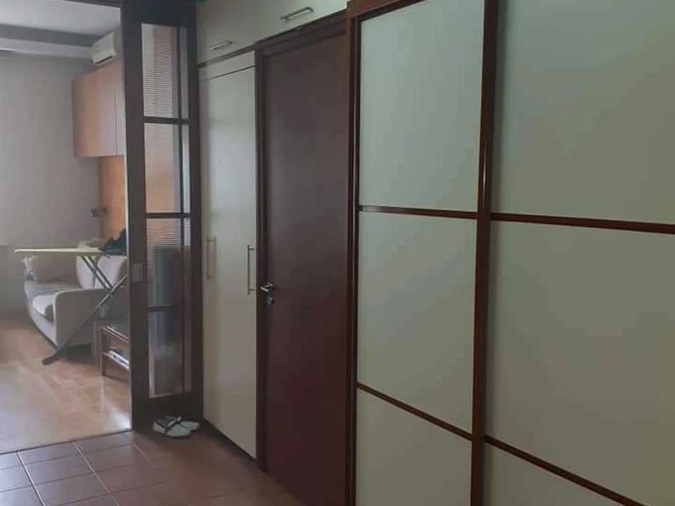 Apartment. Dnipro, Voskresenska St. (Lenina)