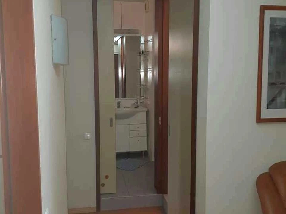 Apartment. Dnipro, Voskresenska St. (Lenina)