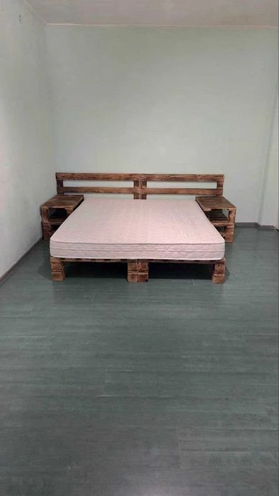 Продаж 2 к квартири вул. Криворізька 16 А