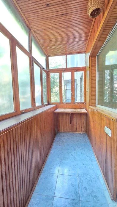 Продаж 2 к квартири вул. Криворізька 16 А