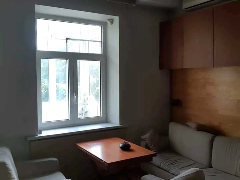 Apartment. Dnipro, Voskresenska St. (Lenina)