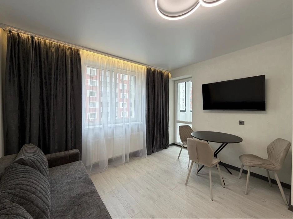 NEW APARTMENT! Spacious European-style two-bedroom apartment in a residential complex