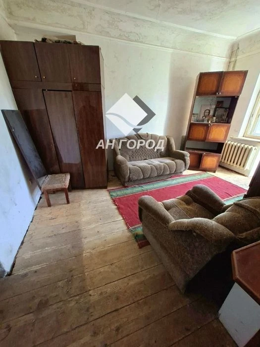 2-room apartment. 69 sq. m. Sortirovka, Zheleznodorozhnaya Street.