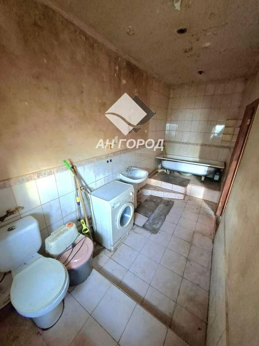 2-room apartment. 69 sq. m. Sortirovka, Zheleznodorozhnaya Street.