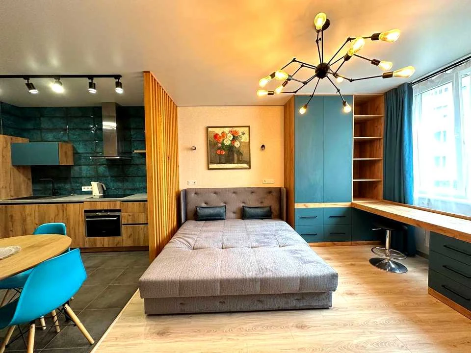 Apartment. Lviv, Pid Holoskom st.