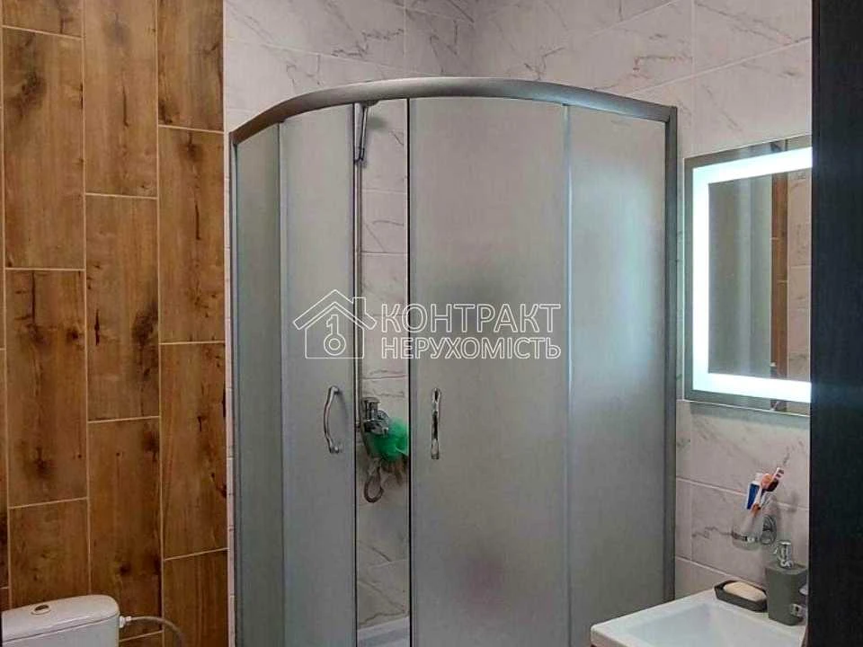 Apartment. Kharkiv, Dragomanova St.