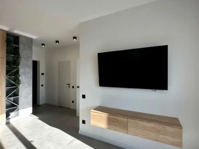 Apartment. Lviv, Kulparkivska St., (House)