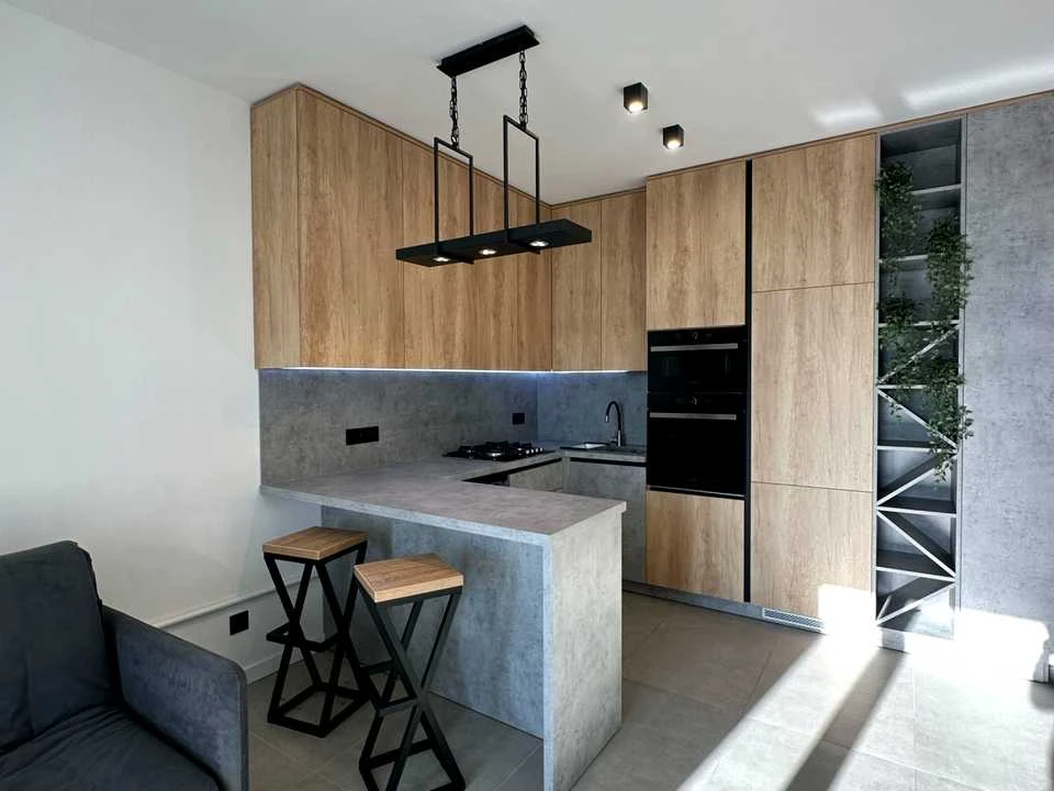 Apartment. Lviv, Kulparkivska St., (House)