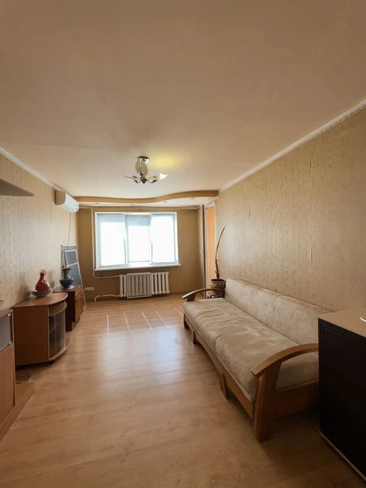 Продам 3-х комн. квартиру на Таирова