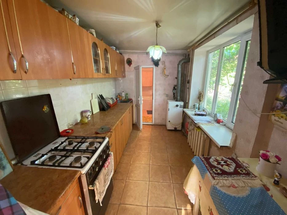 I will sell a house in the Kyiv district near the sea