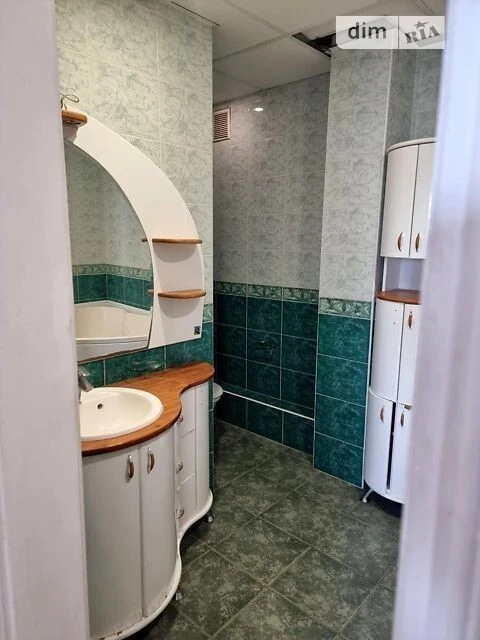 Sale of 4-room apartment 104 sq. m on Levka Lukyanenka St. 2/12 •