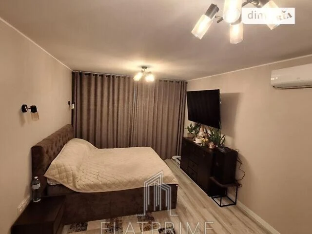 For sale 2-room apartment 53 sq. m on Petlyury St. 13 • ID 34660339