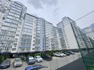 Продається 3к. квартира вулиця Височана ЖК Містечко Централь