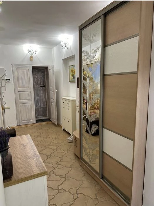 Срочно продается уютный дом на Дмитрия Донского!