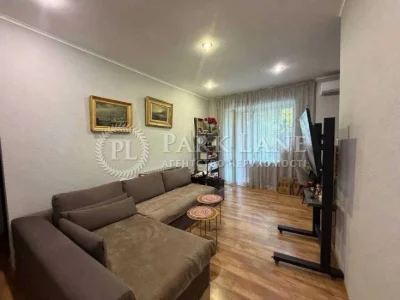 Продаж 3 кімнатна Цент Печерськ Кловська Печерський Узвіз 15