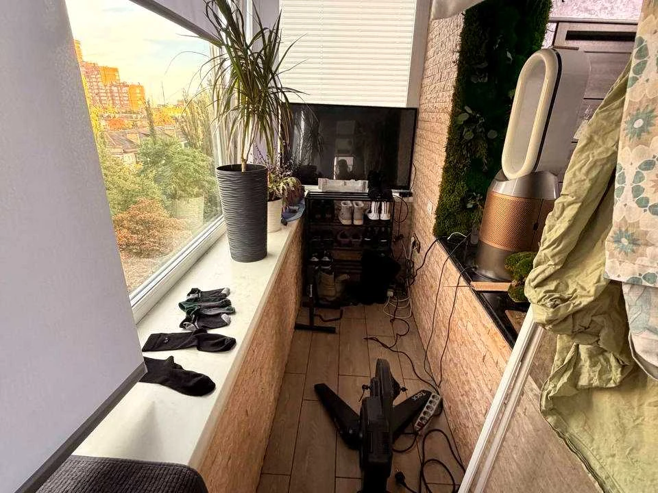 Apartment. Kyiv, Romana Ratushnogo St. (Volgogradskaya)