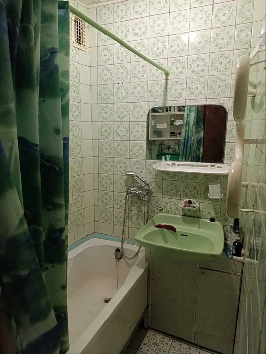 Two-room apartment for sale in Saltovka.