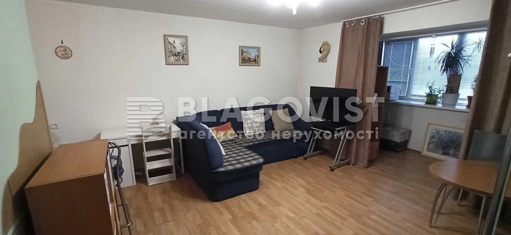Urgent sale 3k Dacha 53 3 bedrooms