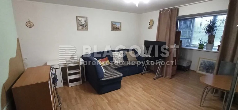 Urgent sale 3k Dacha 53 3 bedrooms