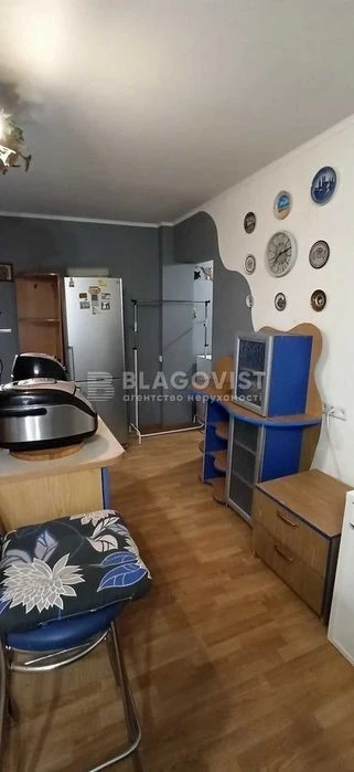 Urgent sale 3k Dacha 53 3 bedrooms