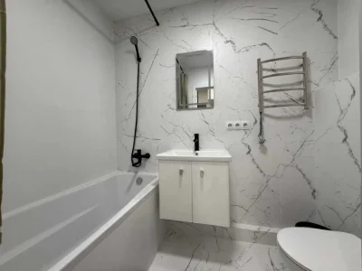 Продажа: 1-комнатная квартира 41 м², Михаила Максимовича ул.,